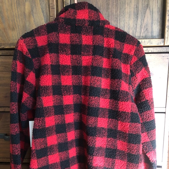 *SOLD ON MERC* Sherpa Buffalo Plaid Pullover - Picture 6 of 8